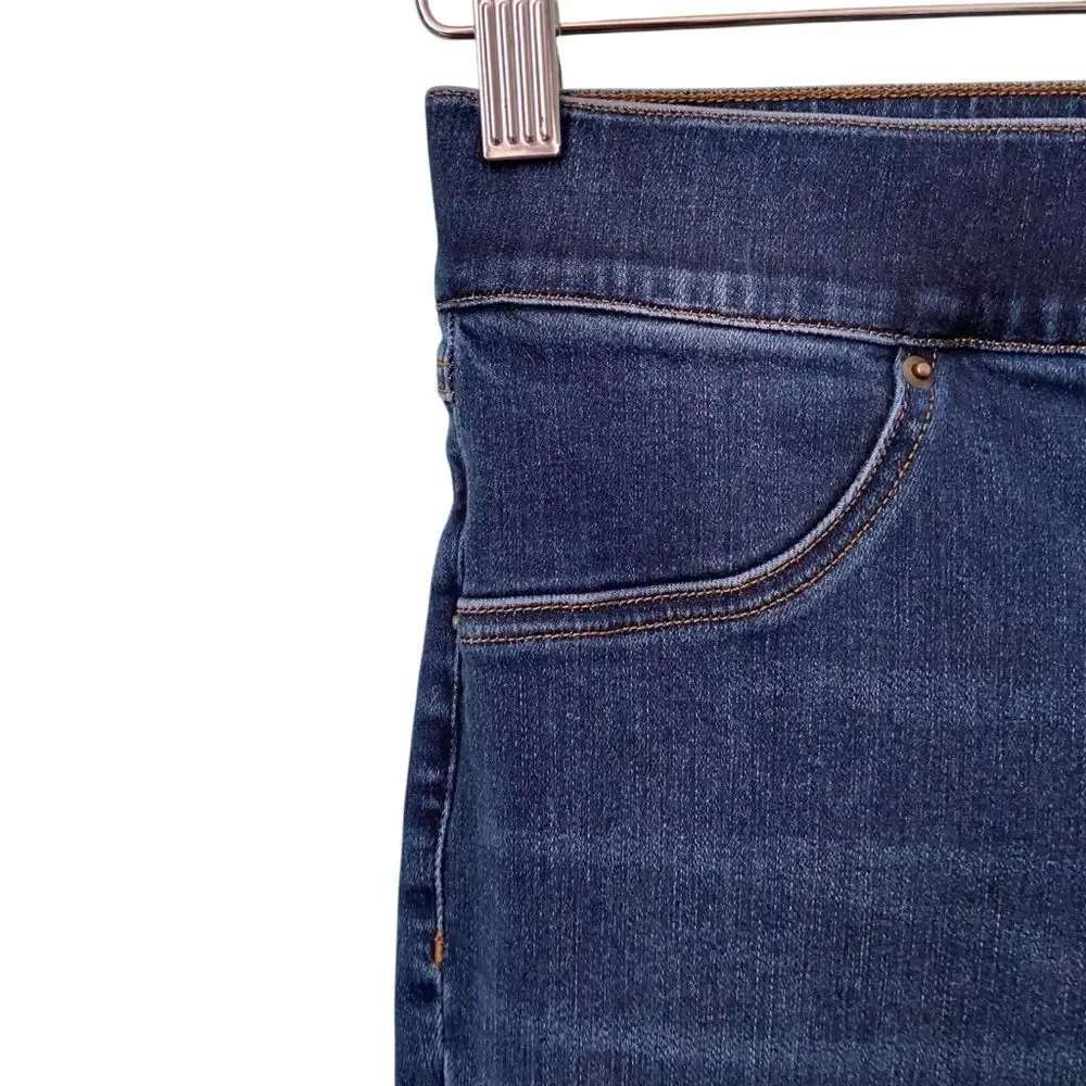 Spanx Distressed Dark Blue Skinny Jeans in Size Medium